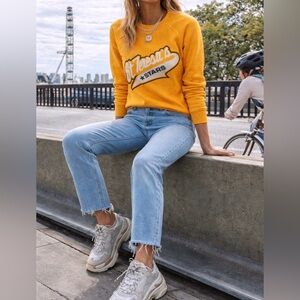 Vintage 90’s sporty yellow sweatshirt